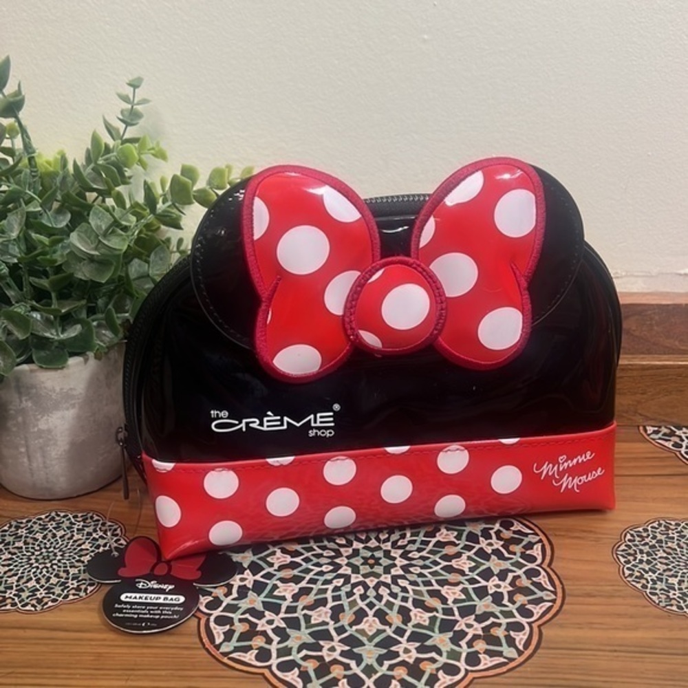 NWT Disney Minnie Mouse Dome Travel Pouch Bag - Picture 2 of 7